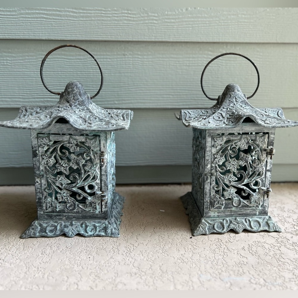 Party Lite Vintage Lanterns (2)